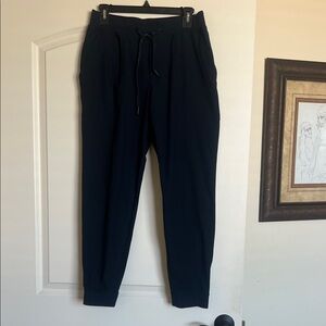 Lululemon Men's dark blue Jogger Pants with Drawstring Waist ankles